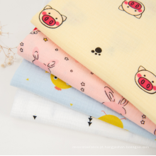 Gaze de tecido de crepe impresso de desenho animado para toalhas de bebê camada dupla
